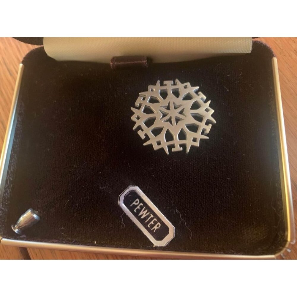 Kelly Waters Pewter Snowflake Pin In Gift Box